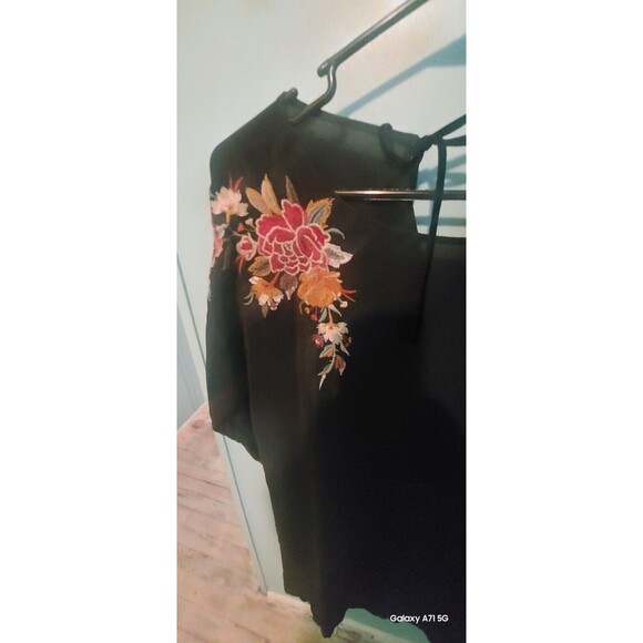 JOHNNY WAS WORKSHOP SILK Embroidered Floral Black  Bohemian Tunic Top SZ S - Picture 2 of 8